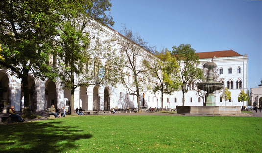 Hauptgebäude LMU